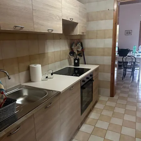 Lms House Torre Saracena