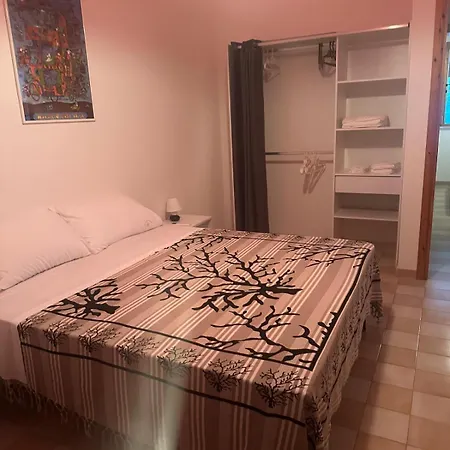 Lms House Hébergement de vacances *