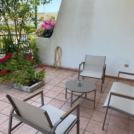 Lms House Torre Saracena
