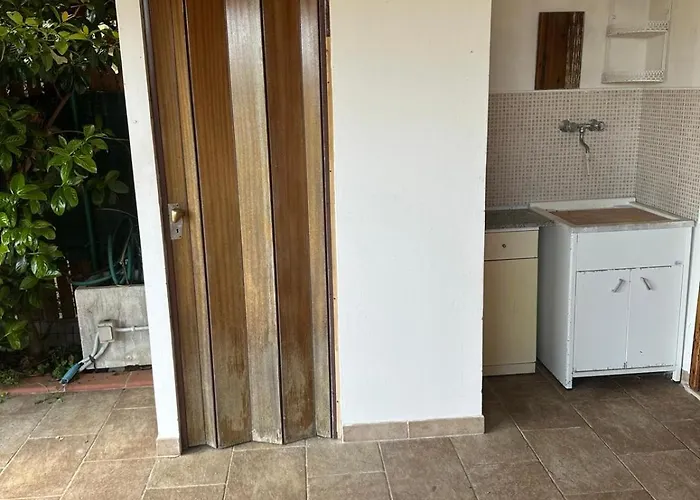 Lms House Torre Saracena